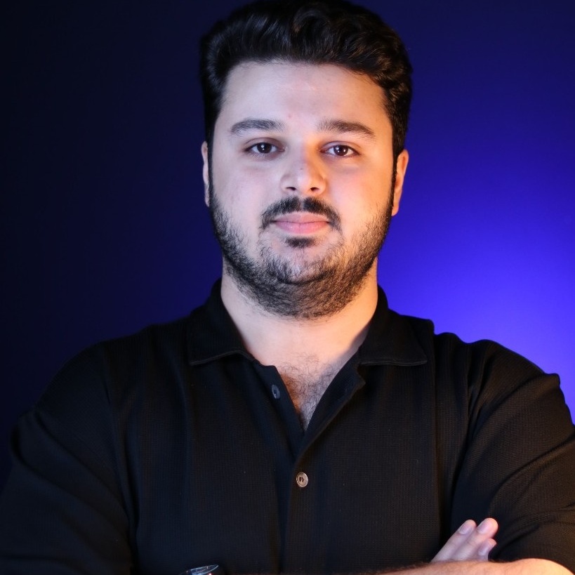 سینا تحسیری